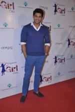 Siddharth Shukla at Manish malhotra show for save n empower the girl child cause by lilavati hospital in Mumbai on 5th Feb 2014